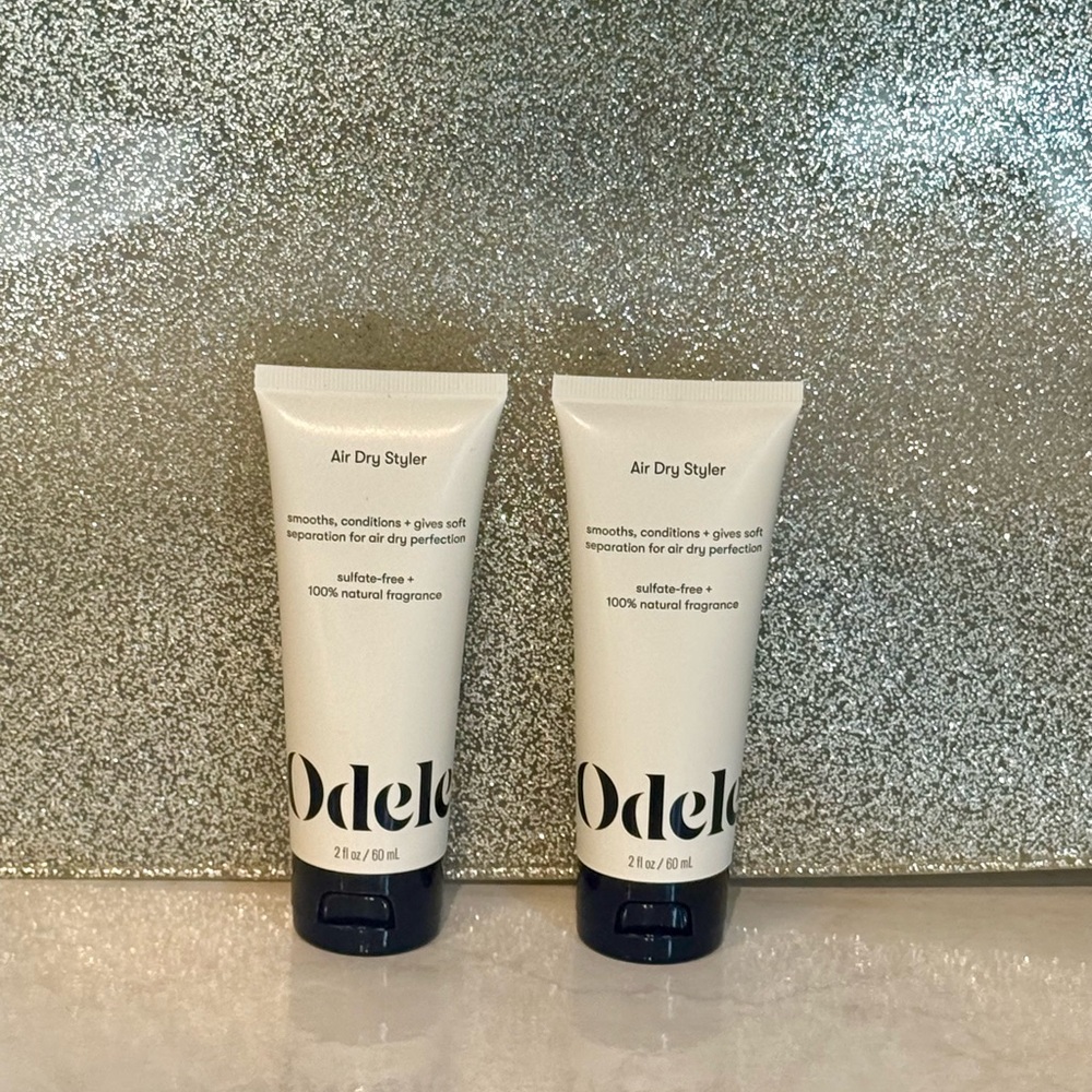 5 for $25 item 🌺 Mini Odele Air Dry Styler x2